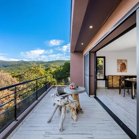 Domaine Olmeta - Superb Villas With Private Pools & Mountain Views In Porticcio - Welkeys Villa *